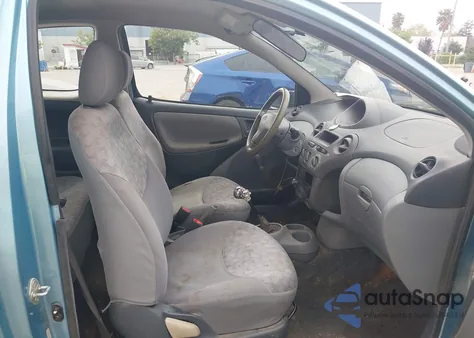 2000 Toyota Echo из США, поврежденный, VIN JTDAT1237Y0048597